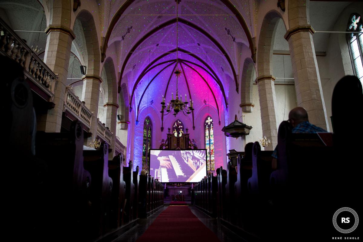 STARLIGHTS.LIVE STARLIGHTS.LIVE