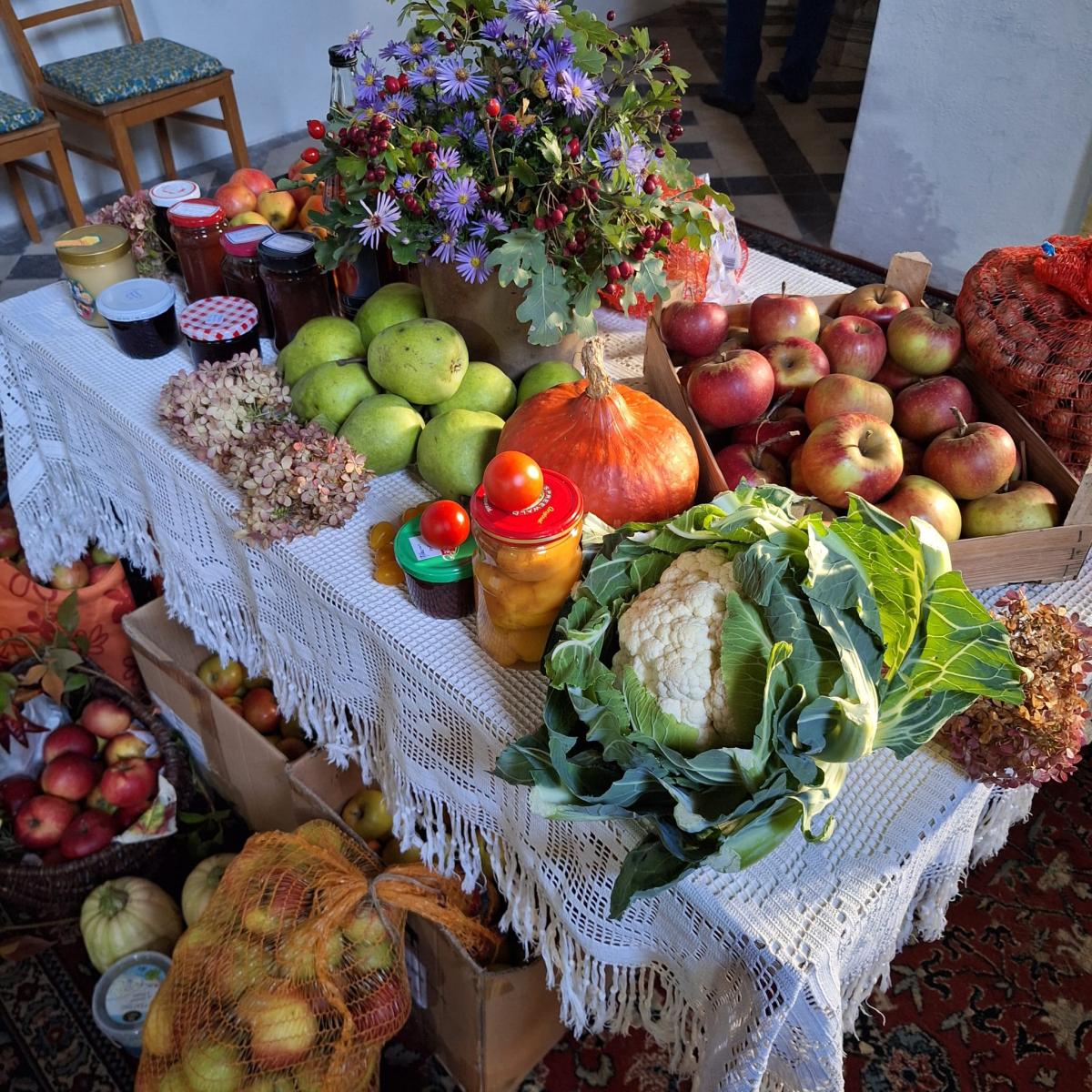 Erntedankfeste im Pfarrbereich Falkenberg/Elster Erntedankfeste im Pfarrbereich Falkenberg/Elster