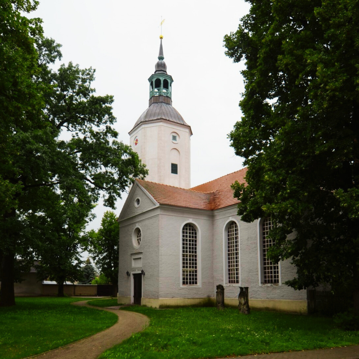 Spendenscheckübergabe in Lugala